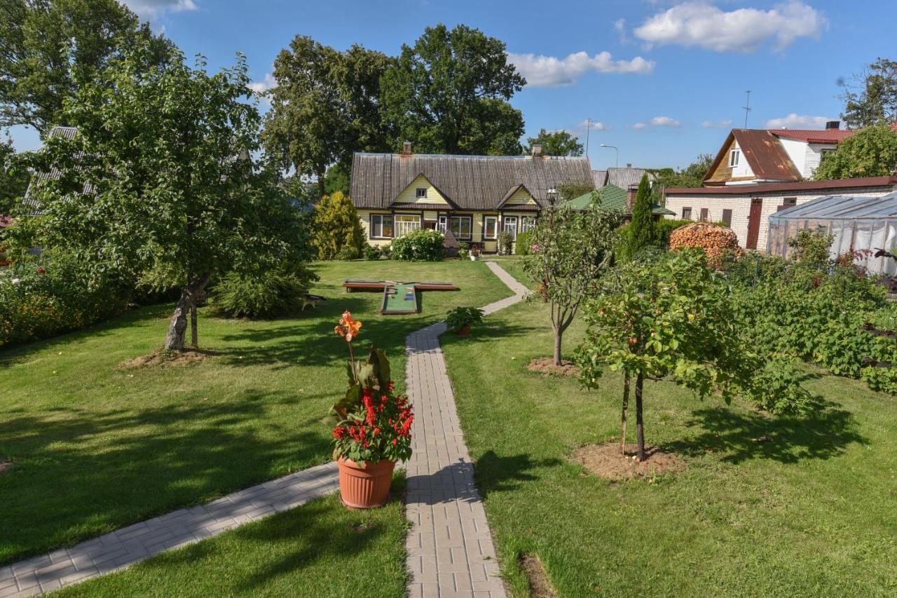 Vasarnamis Zarasuose Villa Zarasai Exterior photo